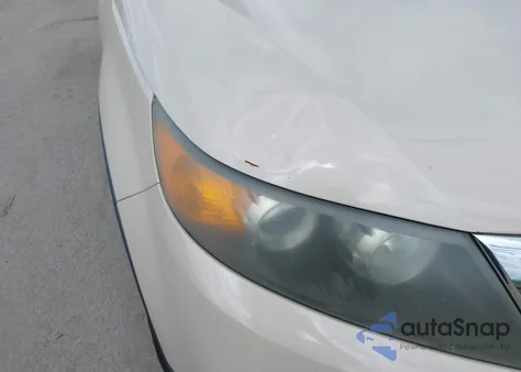 2011 Kia Sorento Lx z USA, uszkodzony, nr VIN 5XYKTCA15BG128370